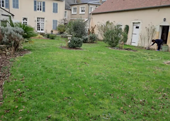 La Dauversiere 1